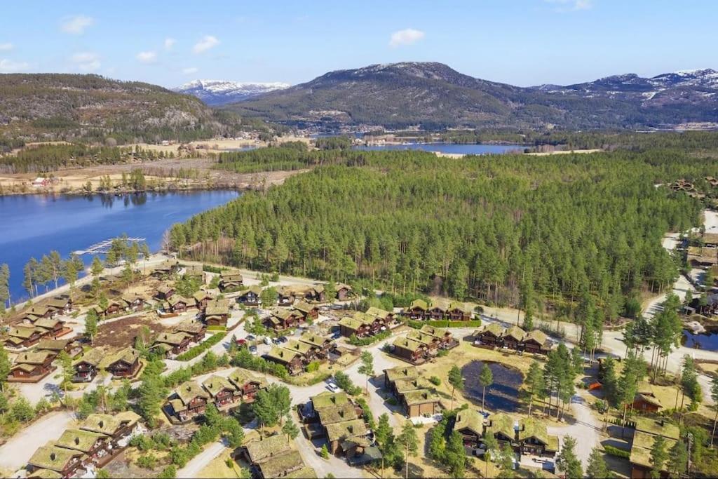 Tradisjonell Laftet Hytte Vrådal Eksteriør bilde
